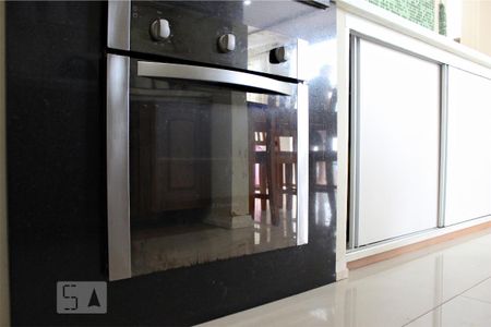 Casa de condomínio para alugar com 100m², 3 quartos e 2 vagas Casa de condomínio para alugar com 100m², 3 quartos e 2 vagasCozinha