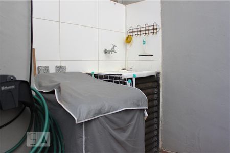 Casa de condomínio para alugar com 100m², 3 quartos e 2 vagas Casa de condomínio para alugar com 100m², 3 quartos e 2 vagasÁrea Externa