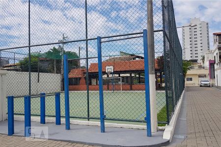 Casa de condomínio para alugar com 100m², 3 quartos e 2 vagas Casa de condomínio para alugar com 100m², 3 quartos e 2 vagasÁrea comum - Quadra Esportiva