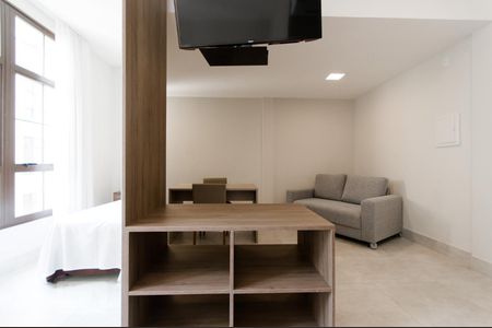 Studio de kitnet/studio para alugar com 1 quarto, 38m² em Centro Histórico de São Paulo, São Paulo