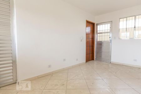 Cozinha de kitnet/studio para alugar com 1 quarto, 38m² em Parque Monteiro Soares, São Paulo