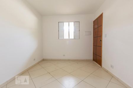 Quarto de kitnet/studio para alugar com 1 quarto, 38m² em Parque Monteiro Soares, São Paulo