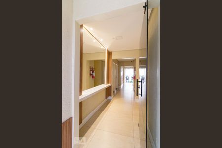 Hall de entrada do bloco de apartamento à venda com 2 quartos, 49m² em Cocaia, Guarulhos