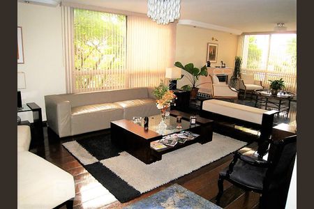 Sala de apartamento à venda com 4 quartos, 230m² em Aclimação, São Paulo