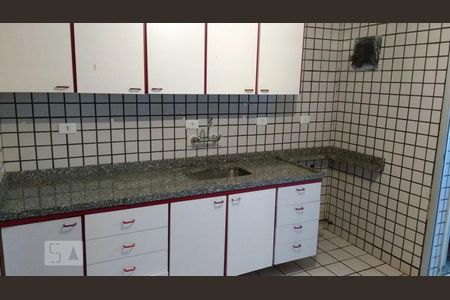 Apartamento à venda com 90m², 3 quartos e 2 vagas Apartamento à venda com 90m², 3 quartos e 2 vagasCozinha