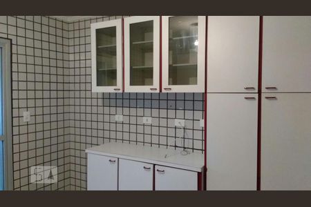Apartamento à venda com 90m², 3 quartos e 2 vagas Apartamento à venda com 90m², 3 quartos e 2 vagasCozinha