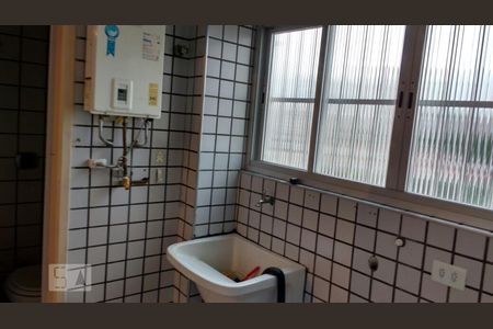 Apartamento à venda com 90m², 3 quartos e 2 vagas Apartamento à venda com 90m², 3 quartos e 2 vagasÁrea de Serviço