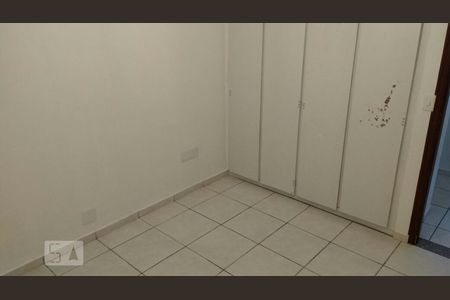 Apartamento à venda com 90m², 3 quartos e 2 vagas Apartamento à venda com 90m², 3 quartos e 2 vagasQuarto