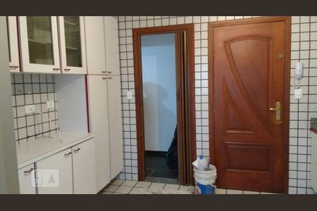 Apartamento à venda com 90m², 3 quartos e 2 vagas Apartamento à venda com 90m², 3 quartos e 2 vagasCozinha