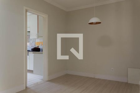 Sala de casa de condomínio à venda com 3 quartos, 80m² em Suiço, São Bernardo do Campo