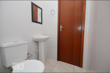 Banheiro de apartamento para alugar com 2 quartos, 60m² em Ingleses do Rio Vermelho, Florianópolis