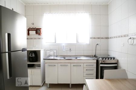 Casa à venda com 100m², 4 quartos e 2 vagasCozinha