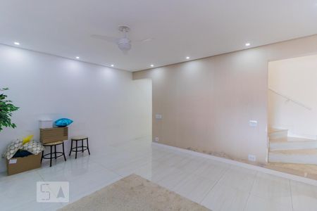 Sala de casa à venda com 3 quartos, 150m² em Parque Cruzeiro do Sul, São Paulo