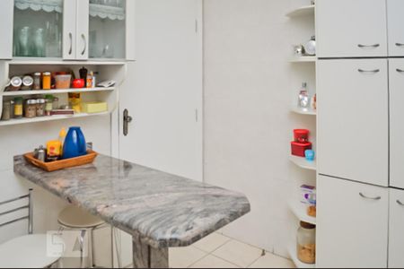 Casa à venda com 200m², 3 quartos e 2 vagasCozinha