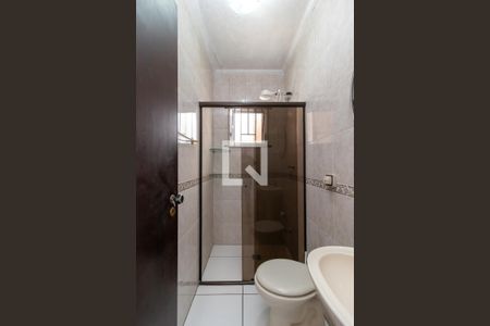 Casa à venda com 110m², 2 quartos e 2 vagasBanheiro