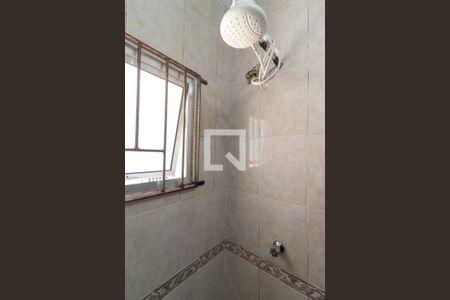 Casa à venda com 110m², 2 quartos e 2 vagasBanheiro