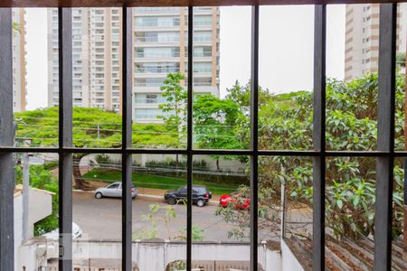 Casa à venda com 130m², 3 quartos e 2 vagasVista