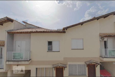 Casa de condomínio para alugar com 75m², 2 quartos e 1 vagaVista Sacada Quarto 1