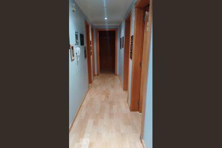 Apartamento à venda com 300m², 3 quartos e 3 vagasCorredor