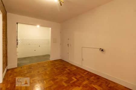 Detalhe Sala de apartamento para alugar com 1 quarto, 46m² em Bom Fim, Porto Alegre