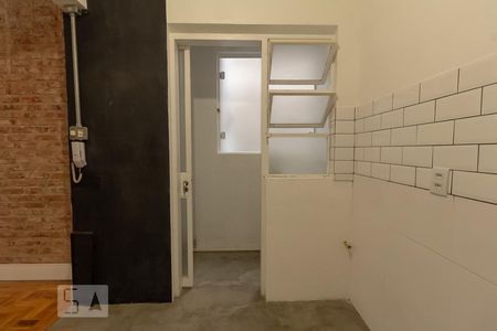 Cozinha e Área de Serviço de apartamento para alugar com 1 quarto, 46m² em Bom Fim, Porto Alegre