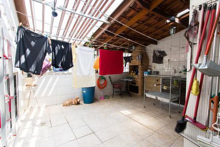 Casa à venda com 220m², 3 quartos e 3 vagasÁrea de Serviço