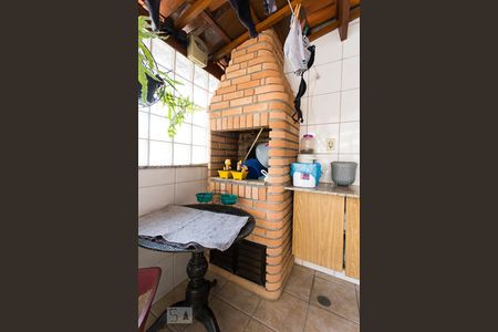 Casa à venda com 220m², 3 quartos e 3 vagasChurrasqueira