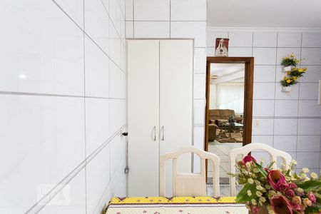 Casa à venda com 220m², 3 quartos e 3 vagasCozinha