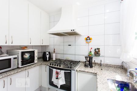 Casa à venda com 220m², 3 quartos e 3 vagasCozinha