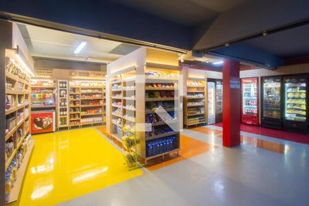 Apartamento para alugar com 52m², 1 quarto e 1 vagaMini Mercado