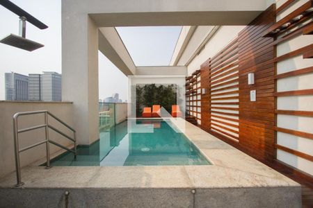 Apartamento para alugar com 52m², 1 quarto e 1 vagaPiscina