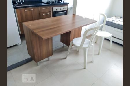 Apartamento para alugar com 33m², 1 quarto e sem vaga
