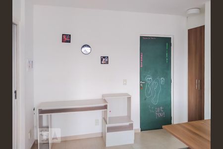 Apartamento para alugar com 33m², 1 quarto e sem vaga