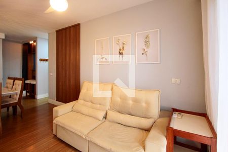 Sala de apartamento para alugar com 1 quarto, 62m² em Barra da Tijuca, Rio de Janeiro