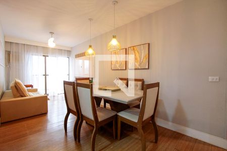 Sala de apartamento para alugar com 1 quarto, 62m² em Barra da Tijuca, Rio de Janeiro