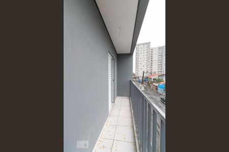 Varanda quarto de casa para alugar com 1 quarto, 60m² em Vila Itapoan, Guarulhos