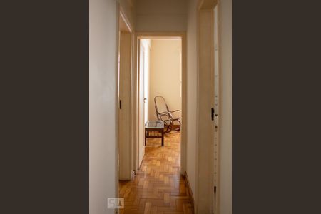 Corredor de apartamento para alugar com 2 quartos, 84m² em Lourdes, Belo Horizonte