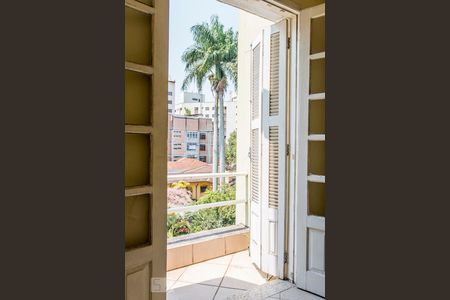 Apartamento para alugar com 75m², 2 quartos e sem vaga Apartamento para alugar com 75m², 2 quartos e sem vagaSacada do Quarto 2