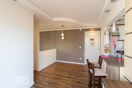 Sala de apartamento para alugar com 2 quartos, 49m² em Capão Raso, Curitiba