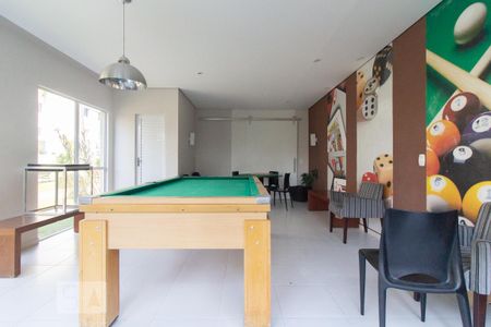 Salão de jogos de apartamento para alugar com 2 quartos, 49m² em Capão Raso, Curitiba