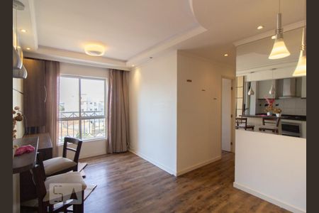 Apartamento para alugar com 2 quartos, 49m² em Capão Raso, Curitiba