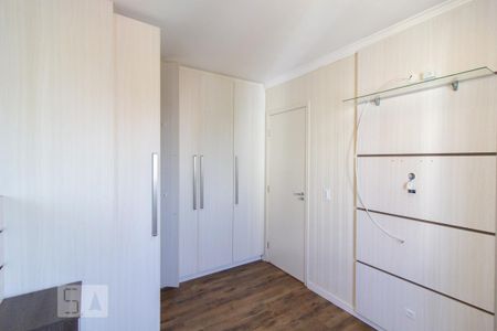 Quarto 2 de apartamento para alugar com 2 quartos, 49m² em Capão Raso, Curitiba