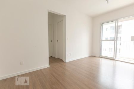 Sala de apartamento para alugar com 2 quartos, 50m² em Jardim das Laranjeiras, São Paulo