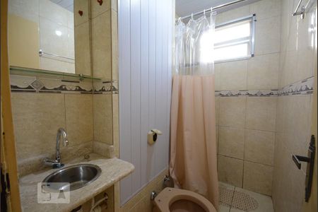 Banheiro de apartamento à venda com 1 quarto, 45m² em Jacarepaguá, Rio de Janeiro
