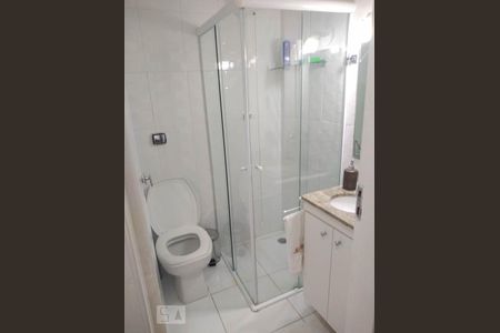 Apartamento para alugar com 97m², 3 quartos e sem vagaBanheiro 
