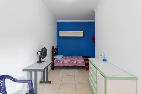 Casa à venda com 215m², 5 quartos e 2 vagasEdícula - Quarto 4