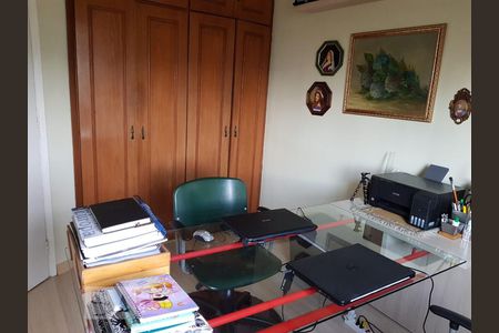 Apartamento à venda com 80m², 3 quartos e 2 vagas Apartamento à venda com 80m², 3 quartos e 2 vagasQuarto 3