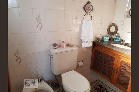 Apartamento à venda com 80m², 3 quartos e 2 vagas Apartamento à venda com 80m², 3 quartos e 2 vagasBanheiro