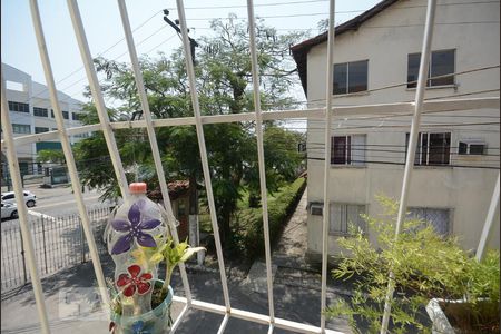 Vista Sala de apartamento à venda com 2 quartos, 60m² em Taquara, Rio de Janeiro