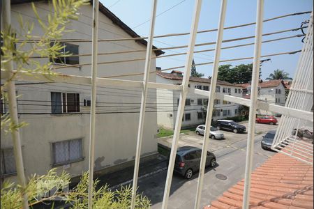 Vista Sala de apartamento à venda com 2 quartos, 60m² em Taquara, Rio de Janeiro